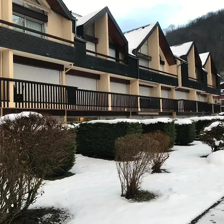 Apartment Appt Renove Village Avec Jardin